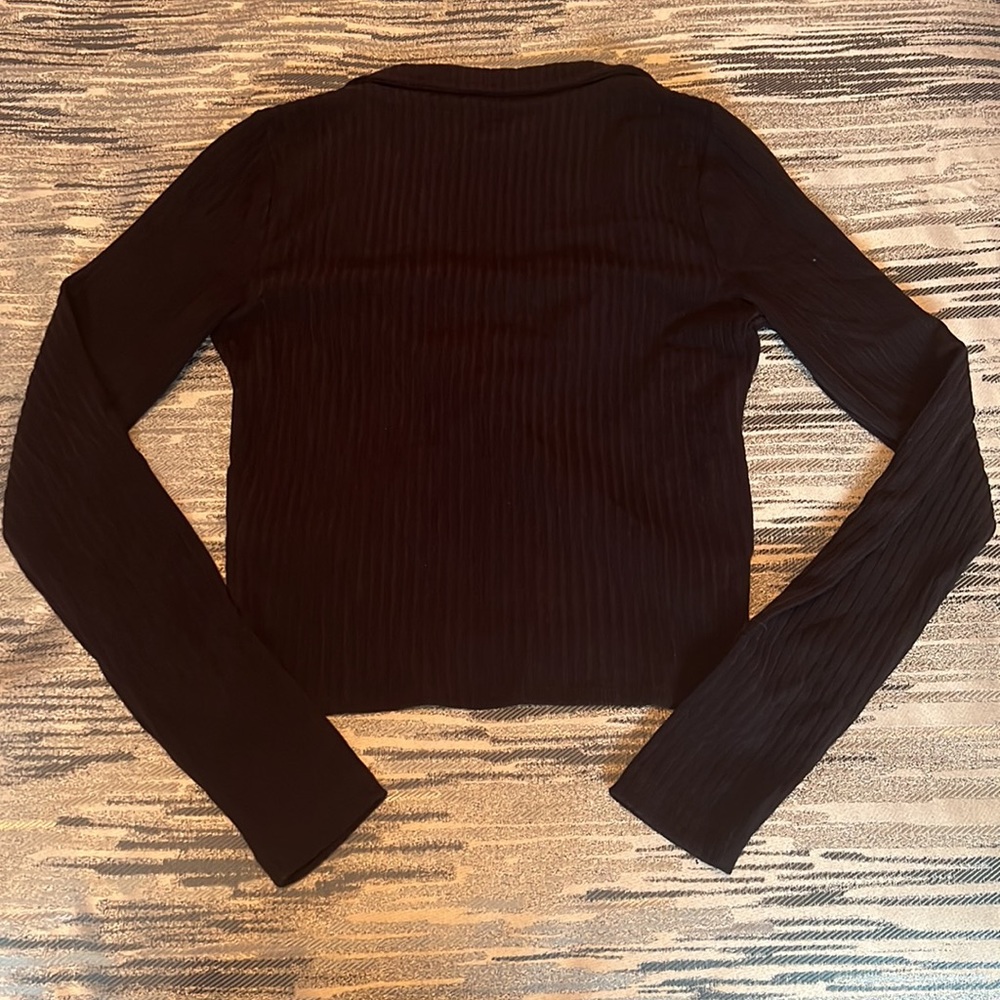 NWOT Abercrombie Long Sleeved Ribbed Polo Wrap Top - Picture 4 of 4